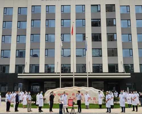 孕期同房：是甜蜜的负担还是安全的选择？